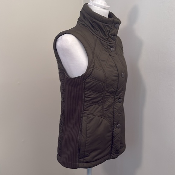 prAna Diva Vest - Women's Medium - Olive Green / Tan - Shearling (NWT) - Picture 3 of 10